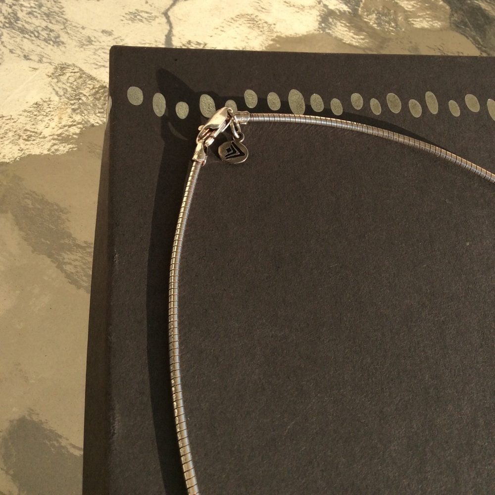Silpada Necklace Set - Picture 5 of 6